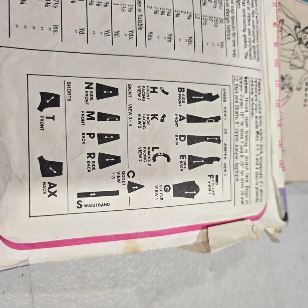 Simplicity 8131 sewing pattern Girls 10/12 Cheerleader Skating Costume 1970s CUT